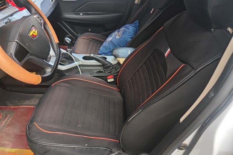 Used Geely Auto Vision 2019 Upgraded Model 1.5L Manual Luxury Version China V Standard Left Front Seat