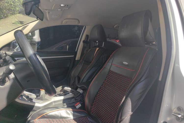 Used Geely Auto Vision 2019 Upgraded Model 1.5L Manual Luxury Version China V Standard Left Front Seat