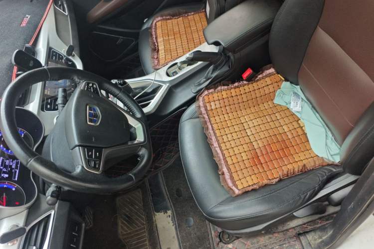 Used Geely Auto Vision 2019 Upgraded Model 1.5L CVT Prestige Version China VI Standard Left Front Seat