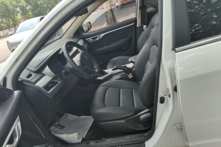 Used Geely Auto Vision 2019 Upgraded Model 1.5L Manual Luxury Version China VI Standard Left Front Seat
