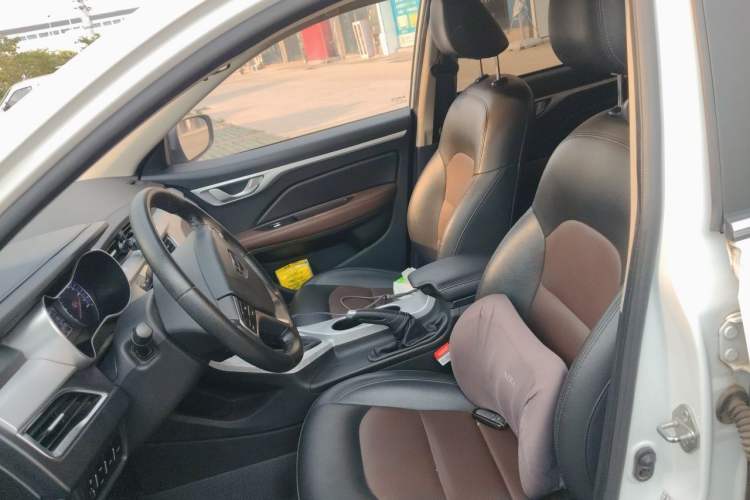 Used Geely Auto Vision 2019 Upgraded Model 1.5L CVT Luxury Version China VI Standard Left Front Seat