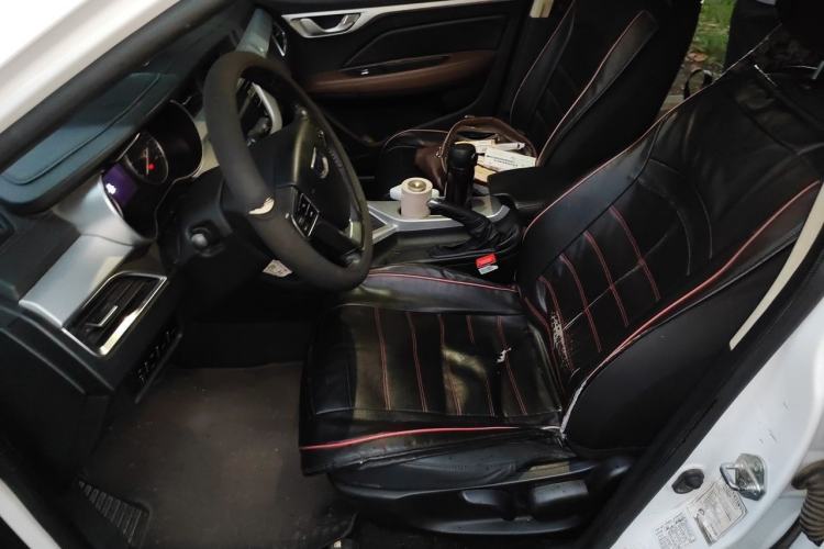 Used Geely Auto Vision 2019 Upgraded Model 1.5L CVT Prestige Version China VI Standard Left Front Seat