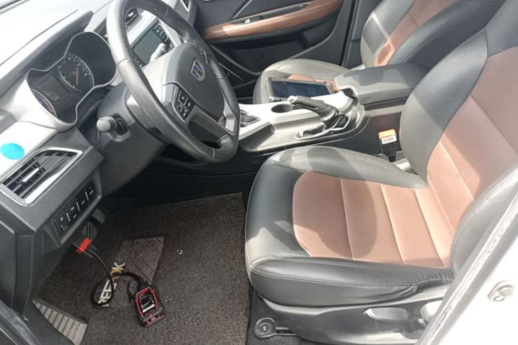 Used Geely Auto Vision 2019 Upgraded Model 1.5L CVT Prestige Version China VI Standard Left Front Seat