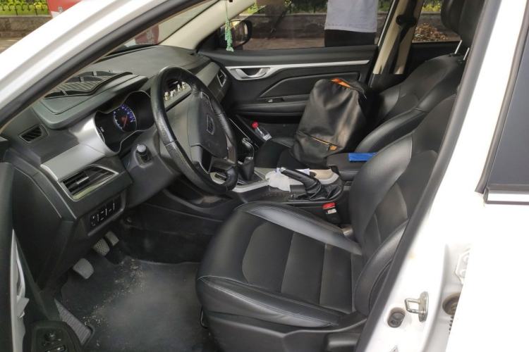 Used Geely Auto Vision 2019 Upgraded Model 1.5L Manual Luxury Version China VI Standard Left Front Seat