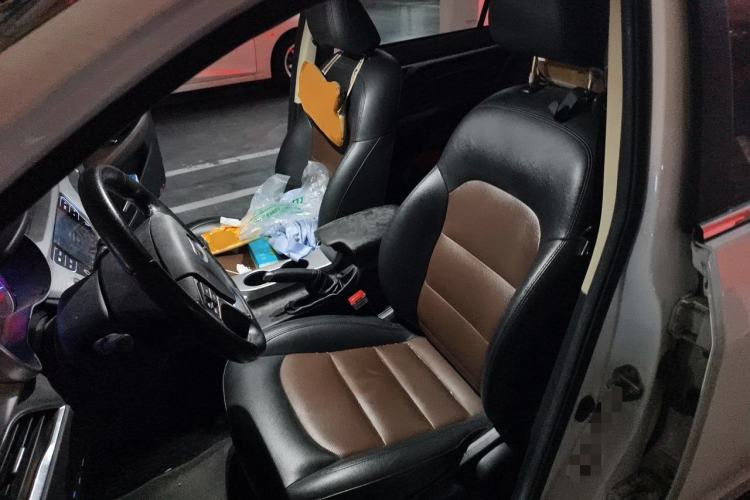 Used Geely Auto Vision 2019 Upgraded Model 1.5L CVT Luxury Version China VI Standard Left Front Seat