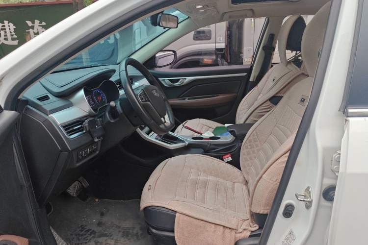 Used Geely Auto Vision 2019 Upgraded Model 1.5L CVT Prestige Version China VI Standard Left Front Seat