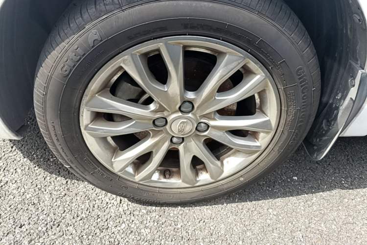 Used Geely Auto Vision 2019 Upgraded Model 1.5L CVT Prestige Version China VI Standard Left Front Wheel Hub
