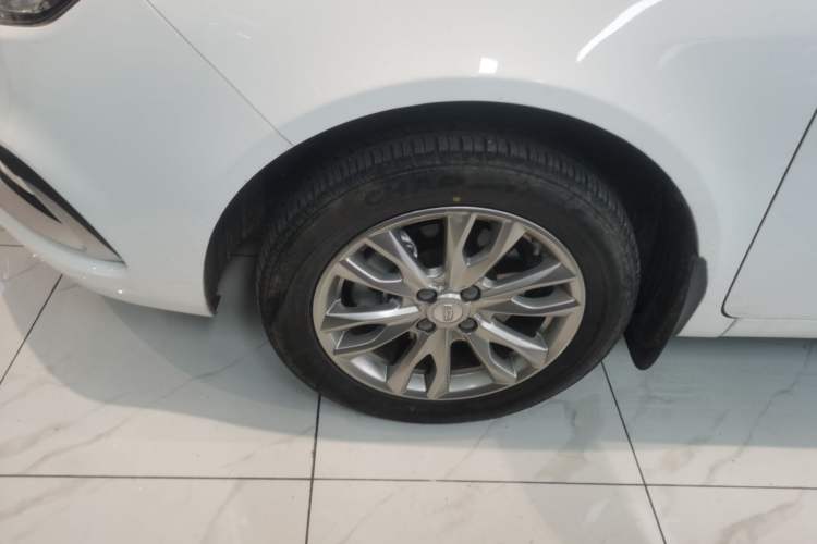 Used Geely Auto Vision 2019 Upgraded Model 1.5L CVT Luxury Version China VI Standard Left Front Wheel Hub