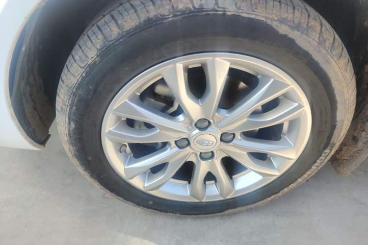 Used Geely Auto Vision 2019 Upgraded Model 1.5L CVT Prestige Version China VI Standard Left Front Wheel Hub