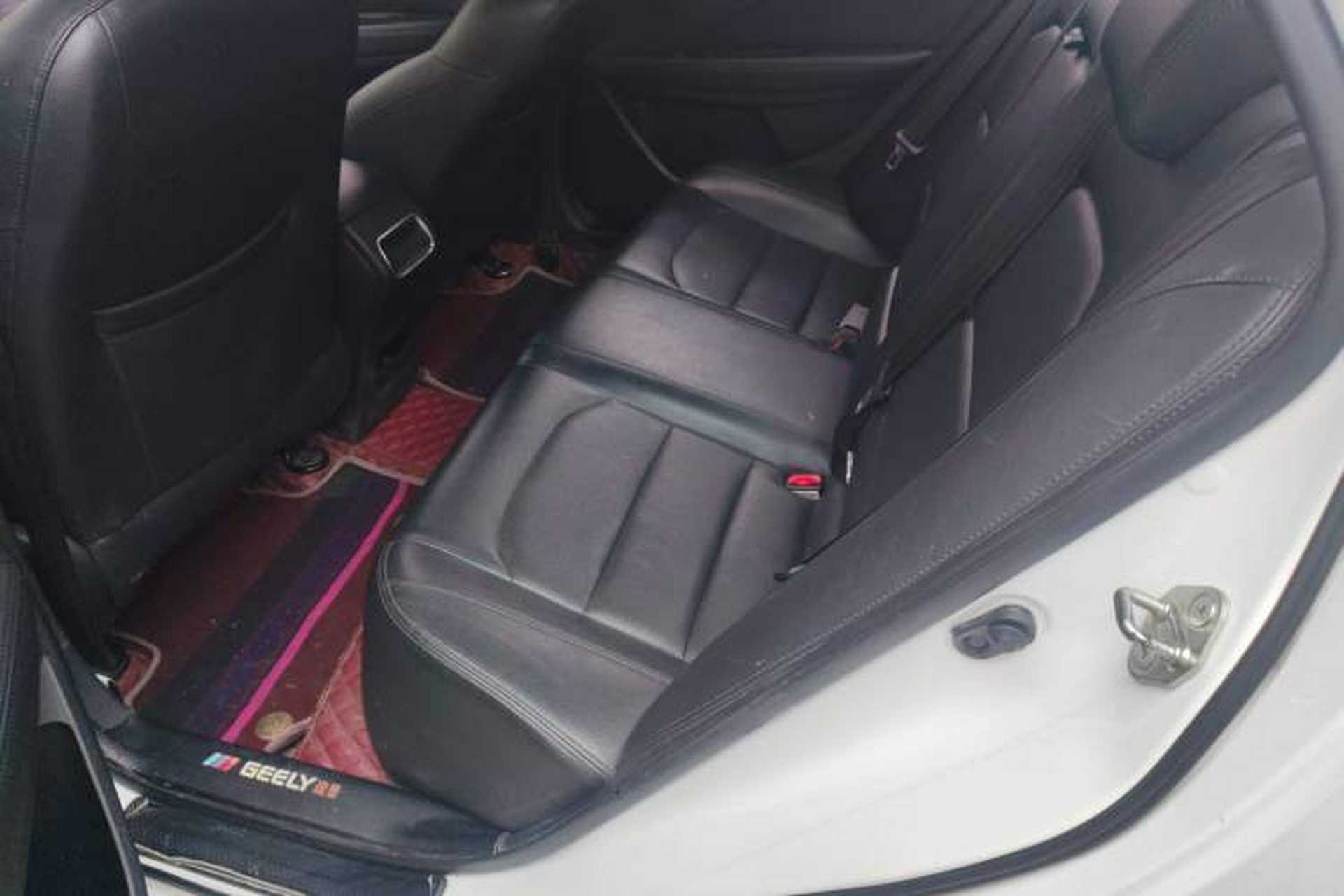 Used Geely Auto Vision 2019 Upgraded Model 1.5L Manual Luxury Version China VI Standard Left Rear Seat
