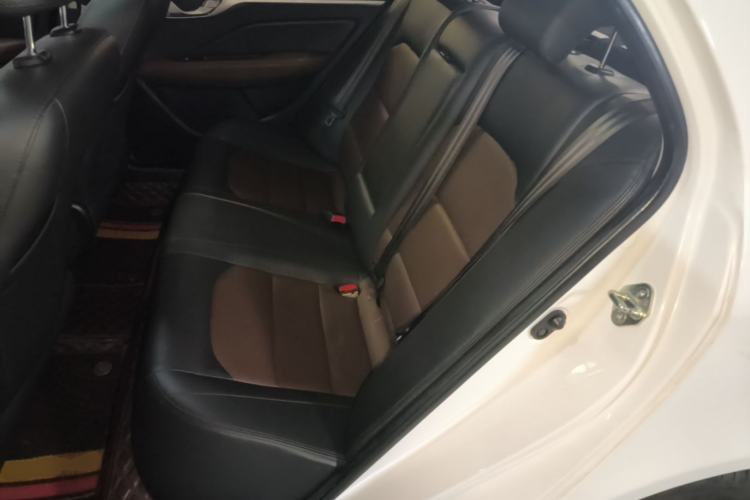 Used Geely Auto Vision 2019 Upgraded Model 1.5L CVT Prestige Version China VI Standard Left Rear Seat