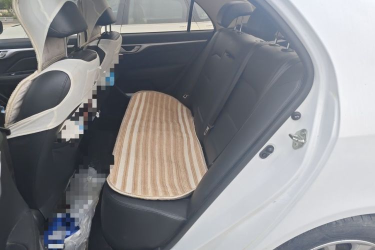 Used Geely Auto Vision 2019 Upgraded Model 1.5L Manual Entry-Level Version China VI Standard Left Rear Seat
