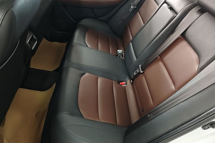 Used Geely Auto Vision 2019 Upgraded Model 1.5L CVT Luxury Version China VI Standard Left Rear Seat