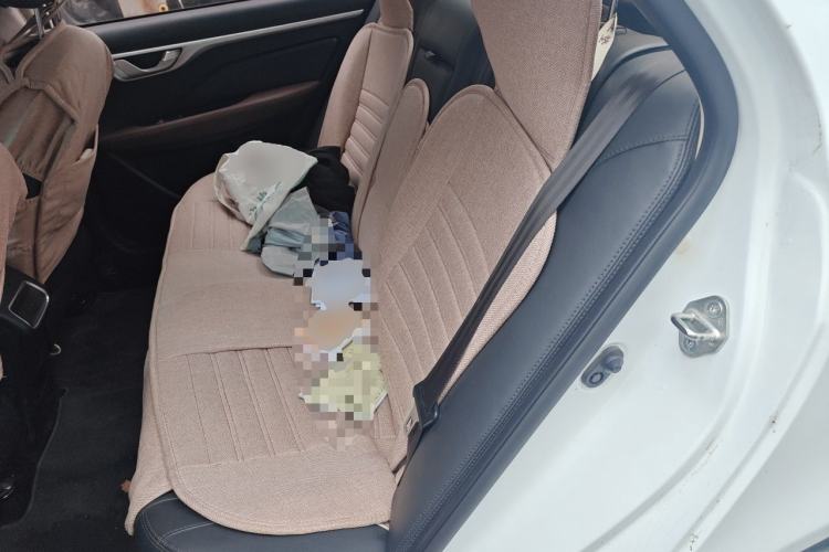 Used Geely Auto Vision 2019 Upgraded Model 1.5L CVT Prestige Version China VI Standard Left Rear Seat