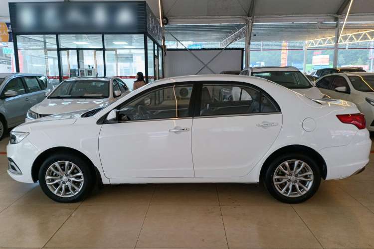Used Geely Auto Vision 2019 Upgraded Model 1.5L CVT Luxury Version China VI Standard Left Side