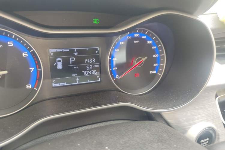 Used Geely Auto Vision 2019 Upgraded Model 1.5L CVT Luxury Version China VI Standard Odometer Close Up