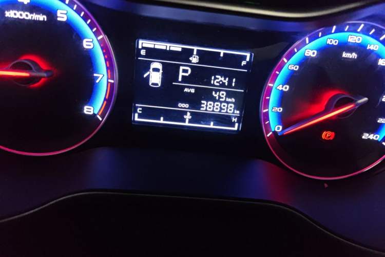 Used Geely Auto Vision 2019 Upgraded Model 1.5L CVT Prestige Version China VI Standard Odometer Close Up