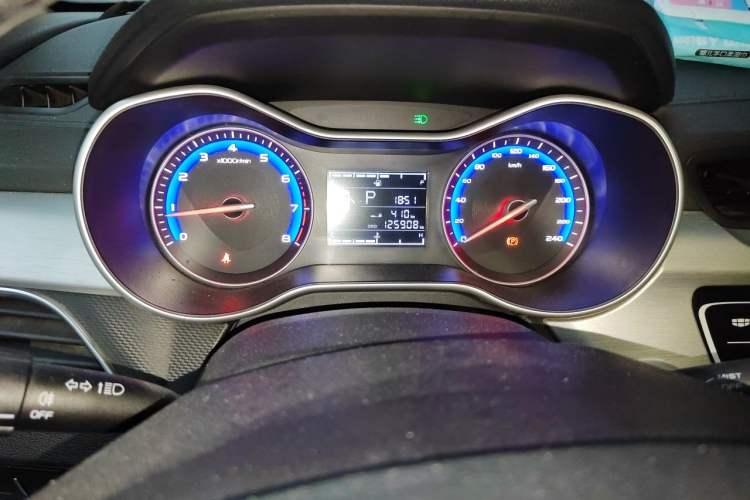 Used Geely Auto Vision 2019 Upgraded Model 1.5L CVT Prestige Version China VI Standard Odometer Close Up