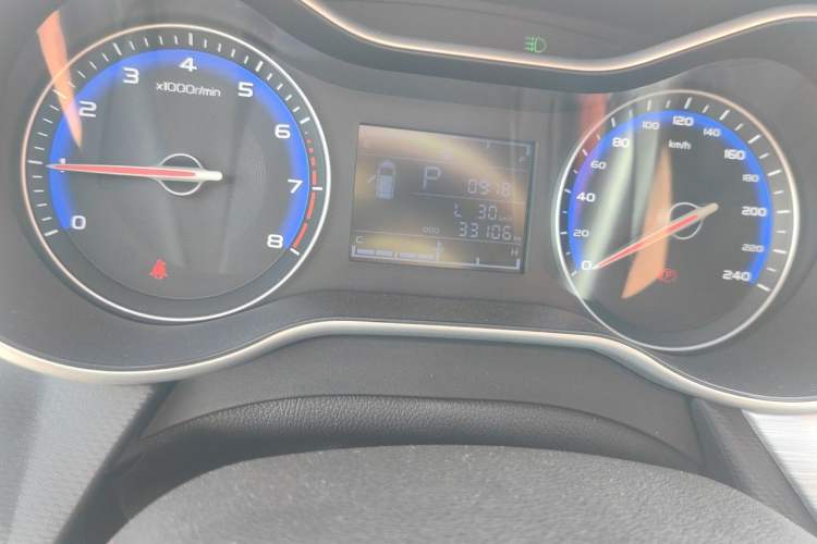 Used Geely Auto Vision 2019 Upgraded Model 1.5L CVT Luxury Version China VI Standard Odometer Close Up