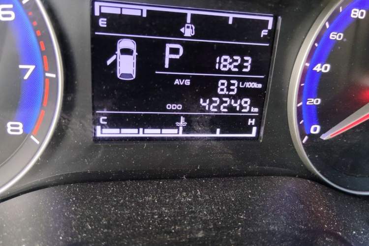 Used Geely Auto Vision 2019 Upgraded Model 1.5L CVT Luxury Version China VI Standard Odometer Close Up