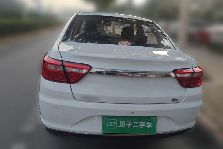 Used Geely Auto Vision 2019 Upgraded Model 1.5L Manual Luxury Version China VI Standard Rear
