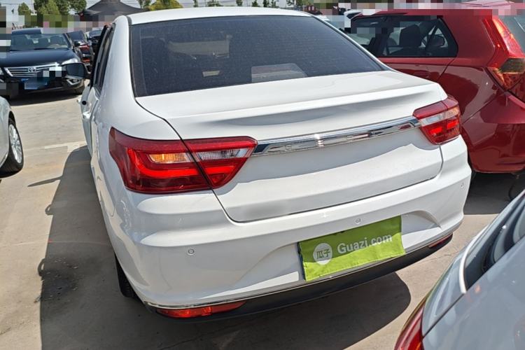 Used Geely Auto Vision 2019 Upgraded Model 1.5L Manual Luxury Version China VI Standard Rear
