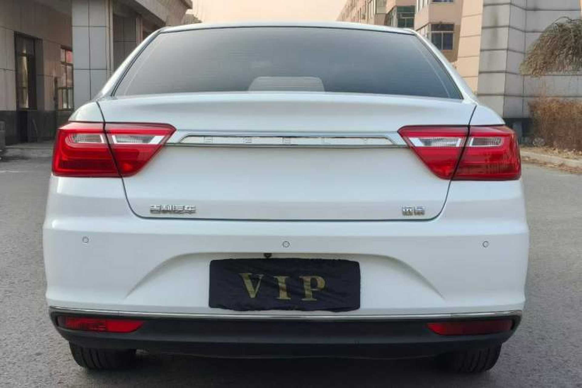 Used Geely Auto Vision 2019 Upgraded Model 1.5L Manual Luxury Version China VI Standard Rear