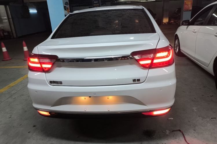 Used Geely Auto Vision 2019 Upgraded Model 1.5L CVT Prestige Version China VI Standard Rear