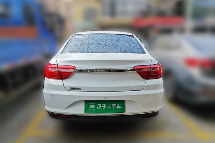 Used Geely Auto Vision 2019 Upgraded Model 1.5L Manual Luxury Version China VI Standard Rear