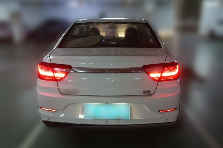 Used Geely Auto Vision 2019 Upgraded Model 1.5L Automatic Luxury Version China V Standard Rear