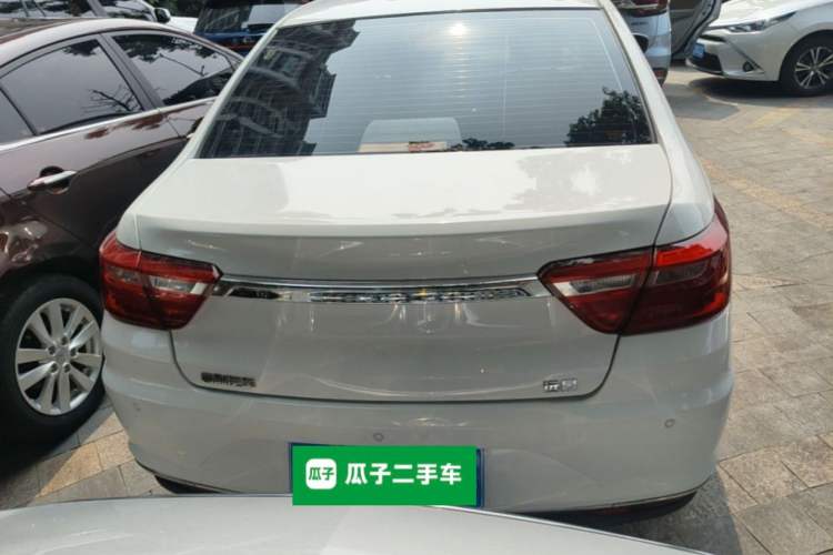 Used Geely Auto Vision 2019 Upgraded Model 1.5L Manual Luxury Version China VI Standard Rear