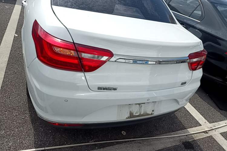Used Geely Auto Vision 2019 Upgraded Model 1.5L CVT Prestige Version China VI Standard Rear