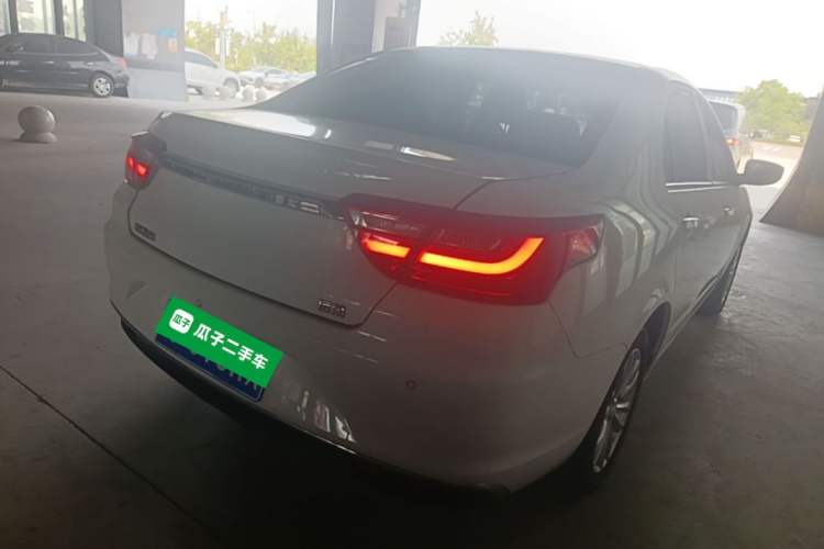 Used Geely Auto Vision 2019 Upgraded Model 1.5L Manual Luxury Version China VI Standard Rear Right 45 Deg