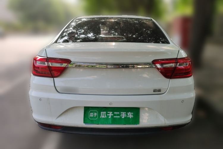Used Geely Auto Vision 2019 Upgraded Model 1.5L Manual Luxury Version China VI Standard Rear