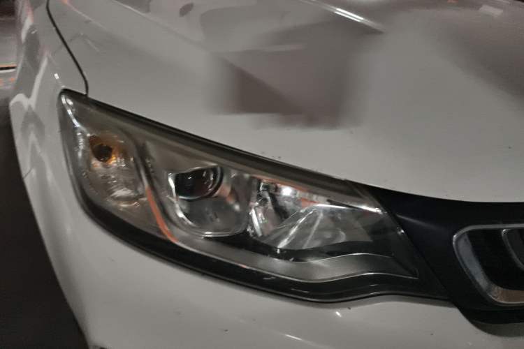 Used Geely Auto Vision 2019 Upgraded Model 1.5L CVT Luxury Version China VI Standard Right Front Headlight