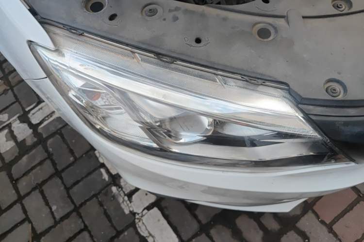 Used Geely Auto Vision 2019 Upgraded Model 1.5L Manual Luxury Version China V Standard Right Front Headlight