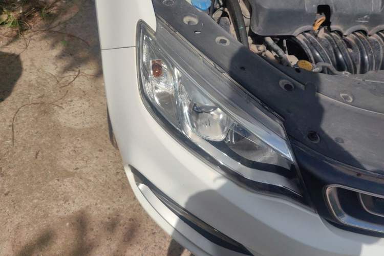 Used Geely Auto Vision 2019 Upgraded Model 1.5L CVT Luxury Version China VI Standard Right Front Headlight
