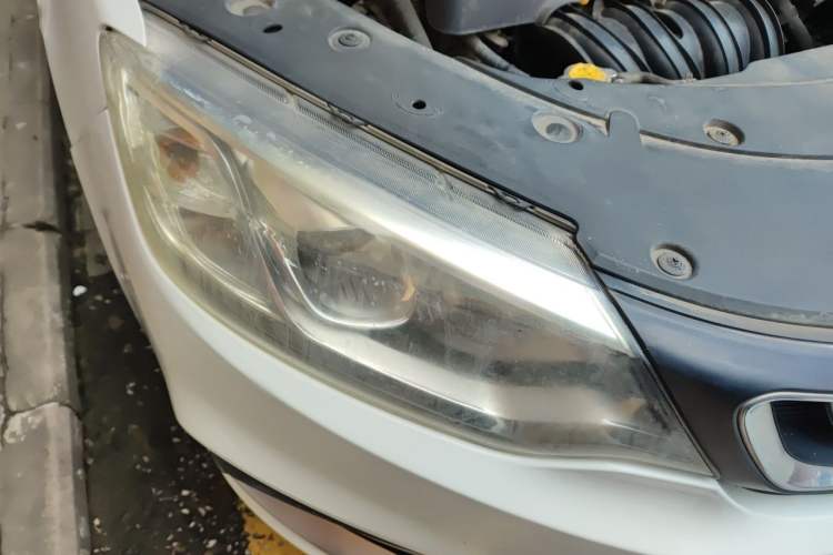 Used Geely Auto Vision 2019 Upgraded Model 1.5L CVT Luxury Version China VI Standard Right Front Headlight