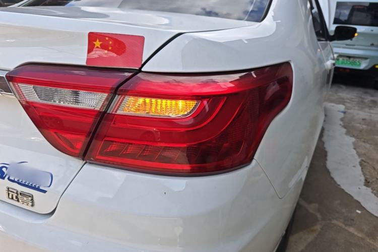 Used Geely Auto Vision 2019 Upgraded Model 1.5L CVT Luxury Version China VI Standard Right Rear Taillight