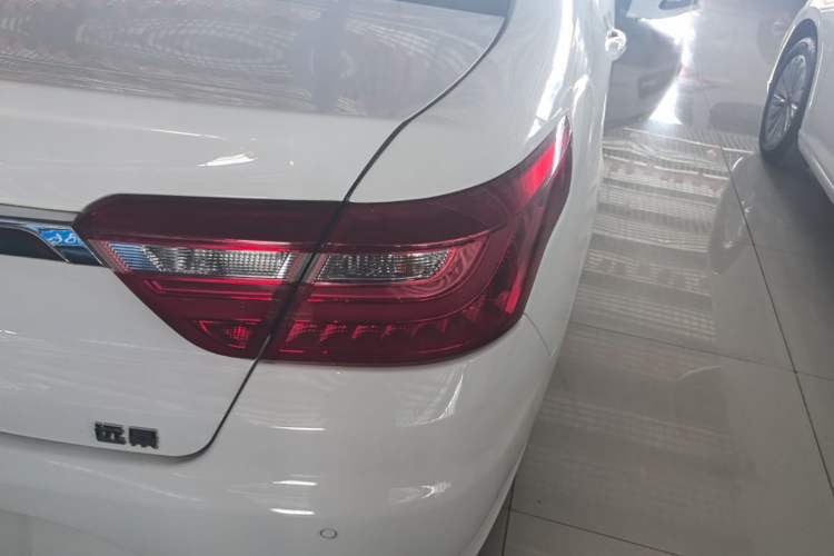 Used Geely Auto Vision 2019 Upgraded Model 1.5L Manual Luxury Version China VI Standard Right Rear Taillight