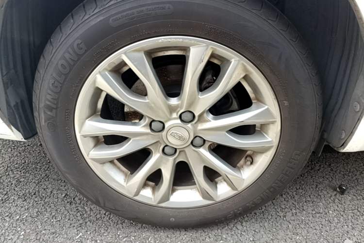 Used Geely Auto Vision 2019 Upgraded Model 1.5L CVT Prestige Version China VI Standard Right Rear Wheel Hub