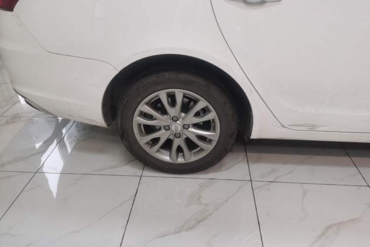 Used Geely Auto Vision 2019 Upgraded Model 1.5L CVT Luxury Version China VI Standard Right Rear Wheel Hub