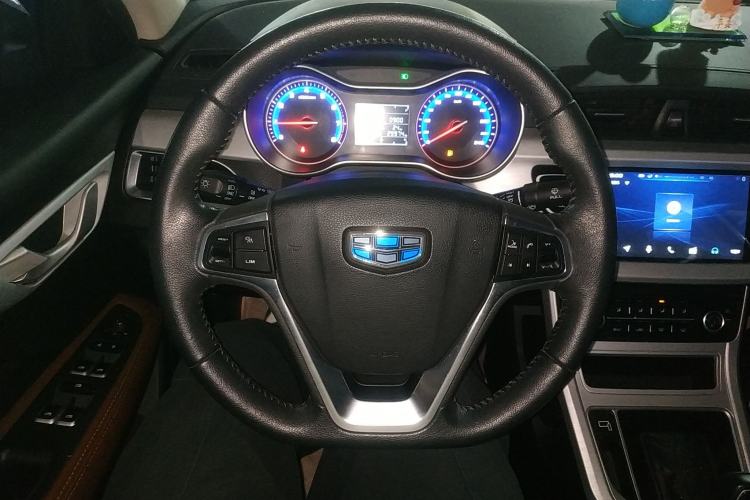 Used Geely Auto Vision 2019 Upgraded Model 1.5L CVT Luxury Version China VI Standard Steering Wheel