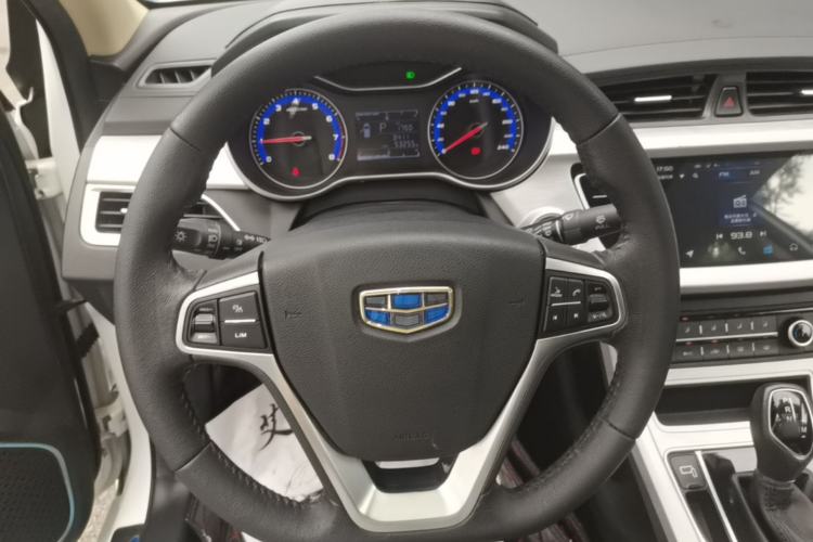 Used Geely Auto Vision 2019 Upgraded Model 1.5L CVT Prestige Version China VI Standard Steering Wheel