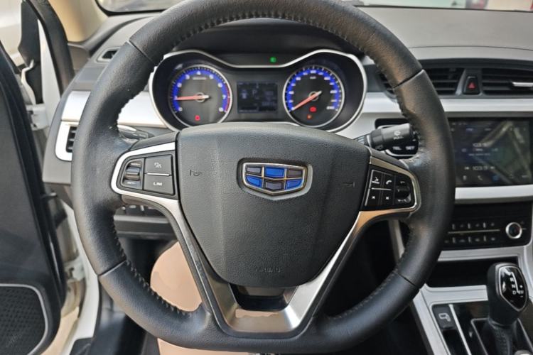 Used Geely Auto Vision 2019 Upgraded Model 1.5L CVT Luxury Version China VI Standard Steering Wheel