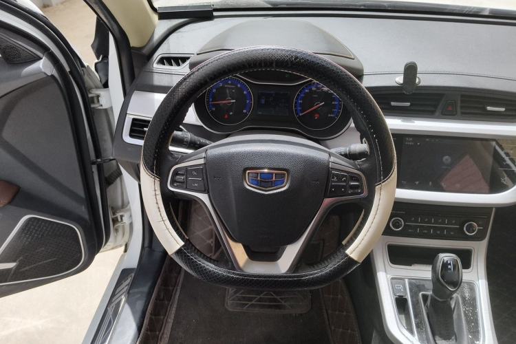 Used Geely Auto Vision 2019 Upgraded Model 1.5L CVT Prestige Version China VI Standard Steering Wheel