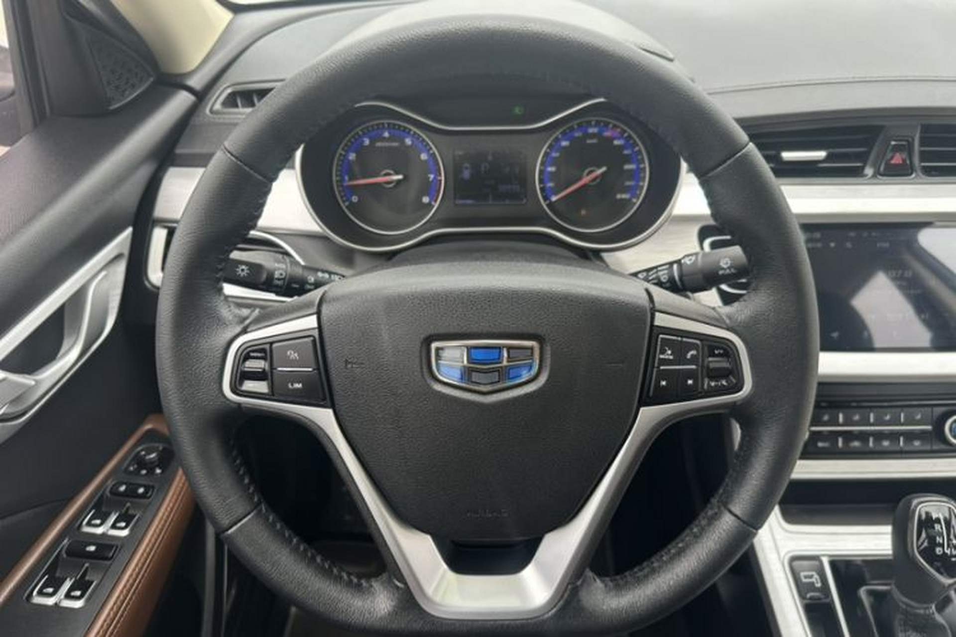 Used Geely Auto Vision 2019 Upgraded Model 1.5L CVT Prestige Version China VI Standard Steering Wheel