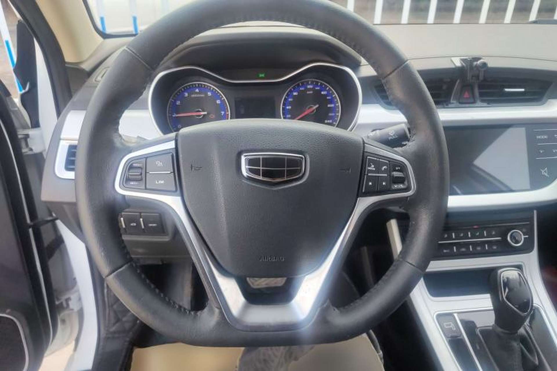 Used Geely Auto Vision 2019 Upgraded Model 1.5L CVT Prestige Version China VI Standard Steering Wheel