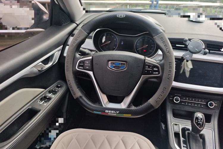 Used Geely Auto Vision 2019 Upgraded Model 1.5L CVT Luxury Version China VI Standard Steering Wheel