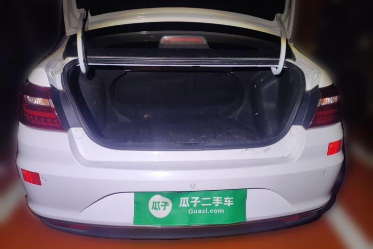 Used Geely Auto Vision 2019 Upgraded Model 1.5L CVT Luxury Version China VI Standard Trunk